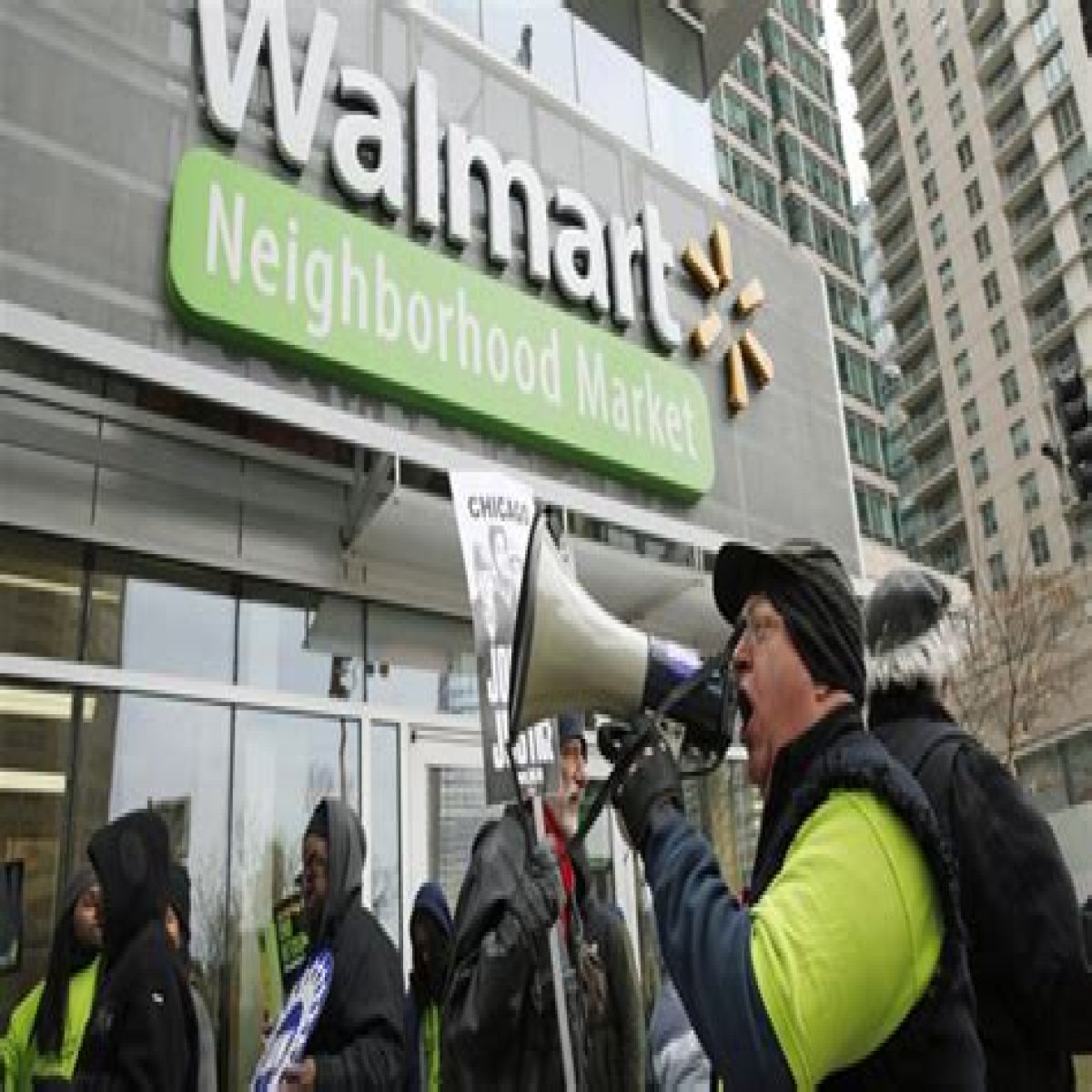 Black Friday demonstrations hit Walmart | Business and Economy