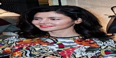 
How Much Money Does Marina and the Diamonds  Make? Latest Income Salary
