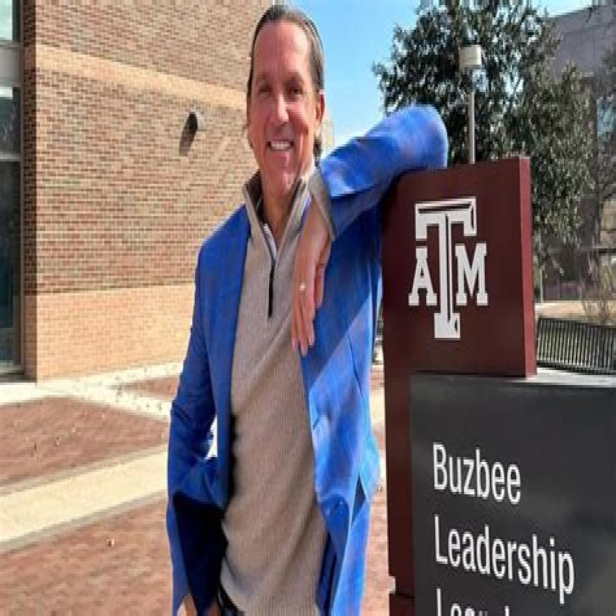 TONY BUZBEE'S NET WORTH: A Comprehensive Review